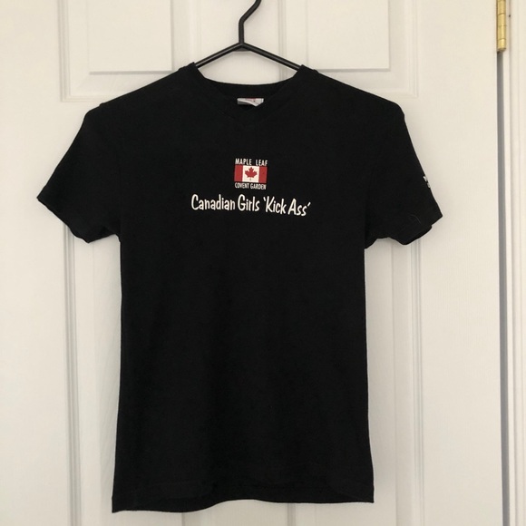 Black t-shirt, the Maple Leaf, Covent Garden, London - Picture 1 of 3